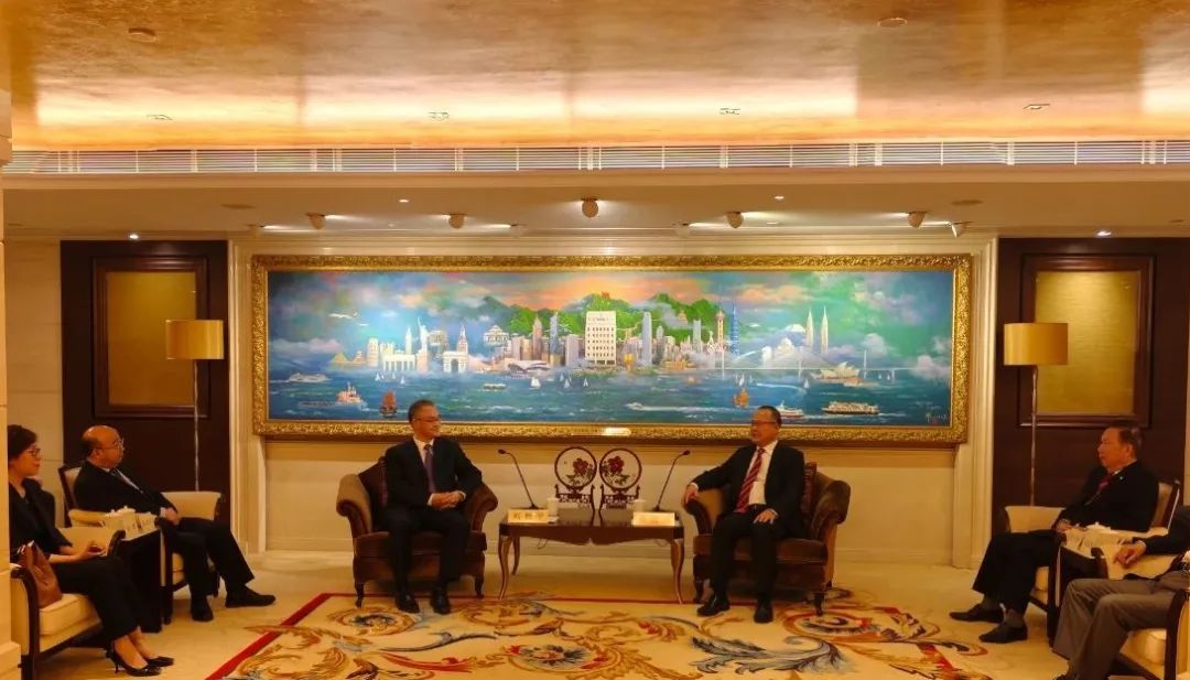 天津市委常委、常务副市长刘桂平走访香港中华总商会等多家香港机构