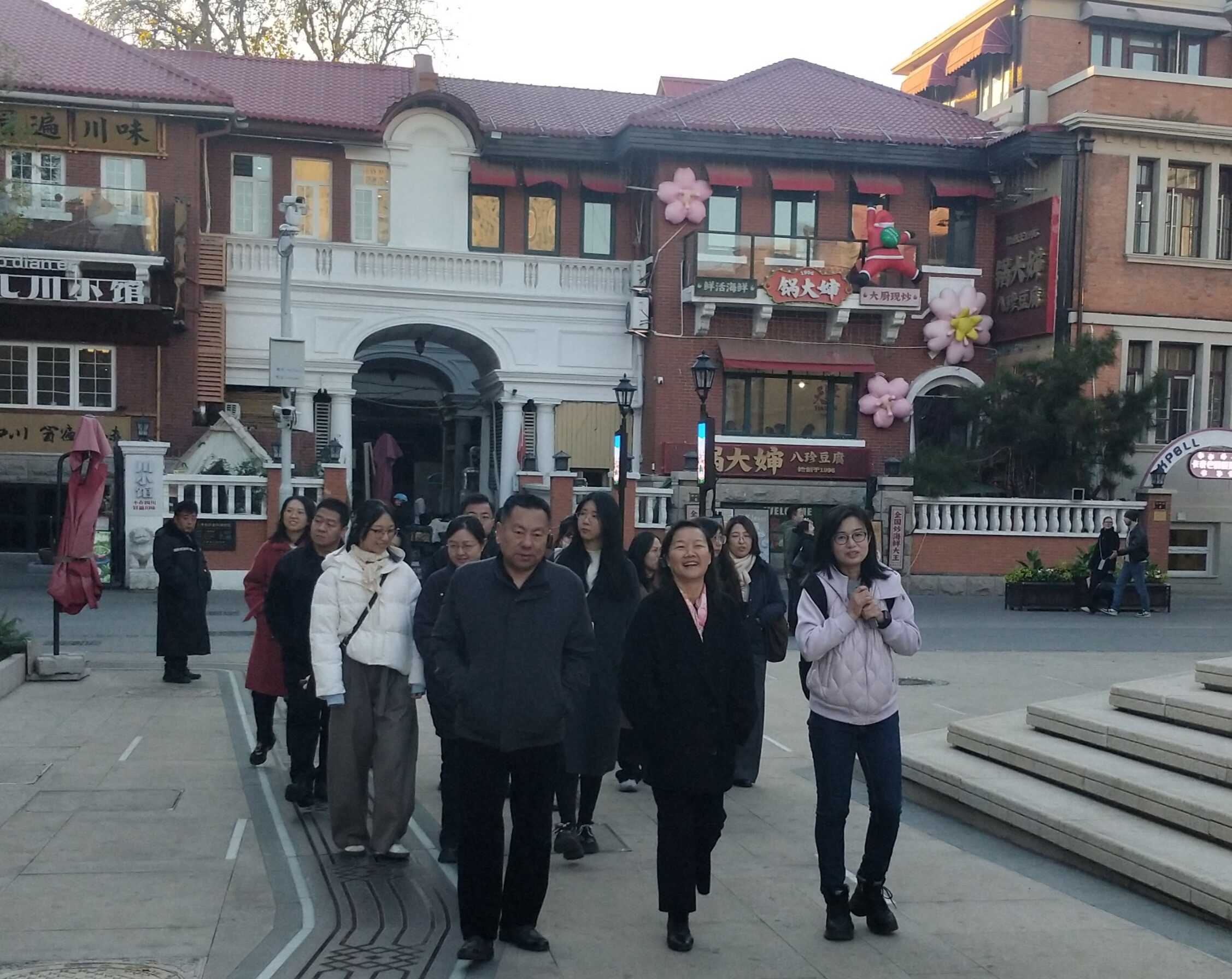 市外办青年干部走进“统一战线行走的课堂”