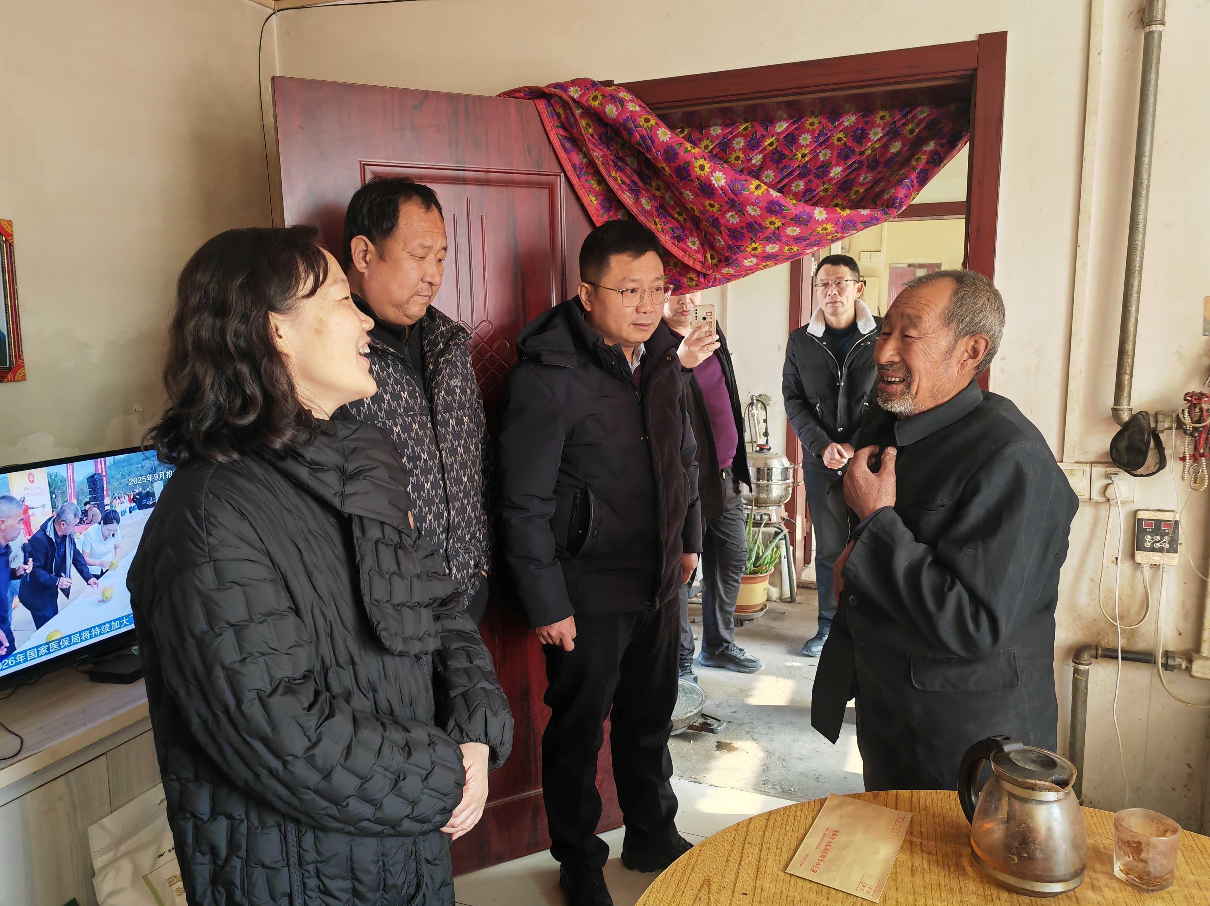 市外办（友协）负责同志到蓟州区六道街村慰问调研