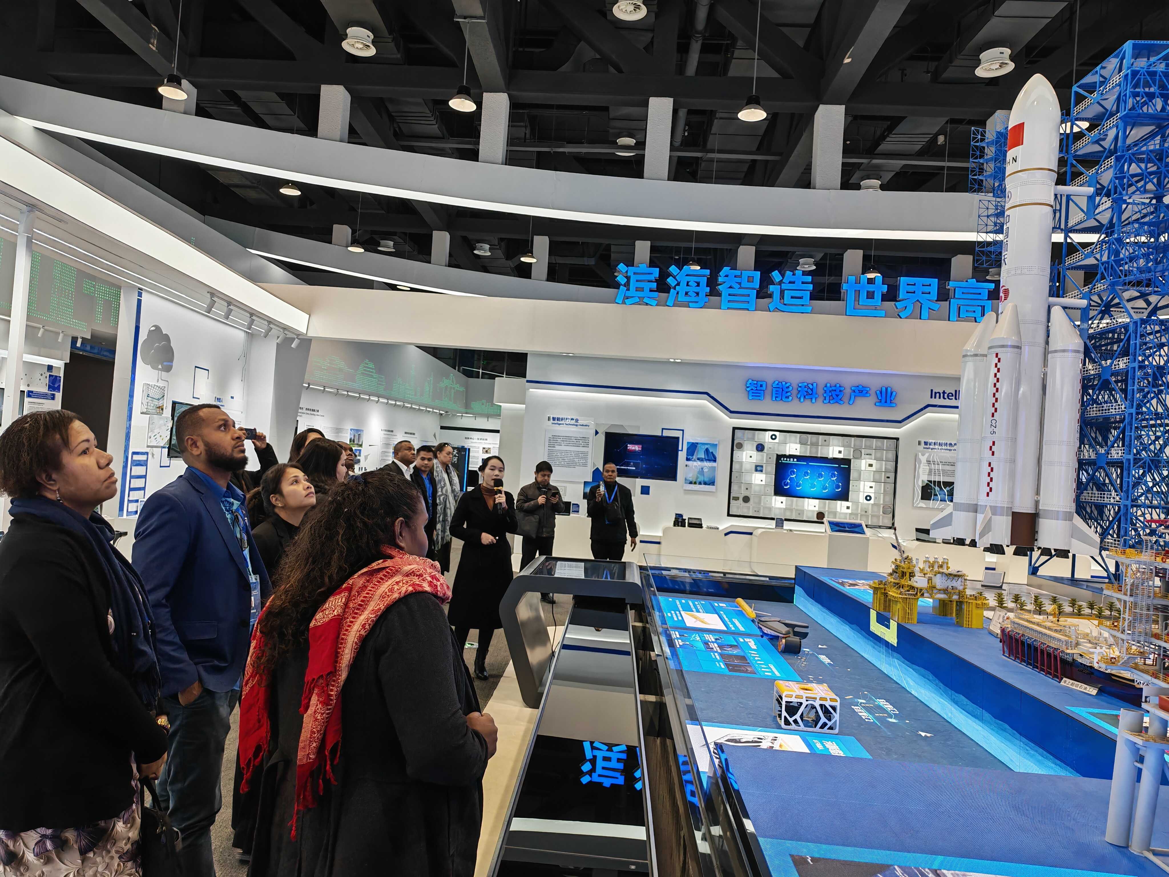 第四期太平洋岛国外交官培训班代表团来津参访